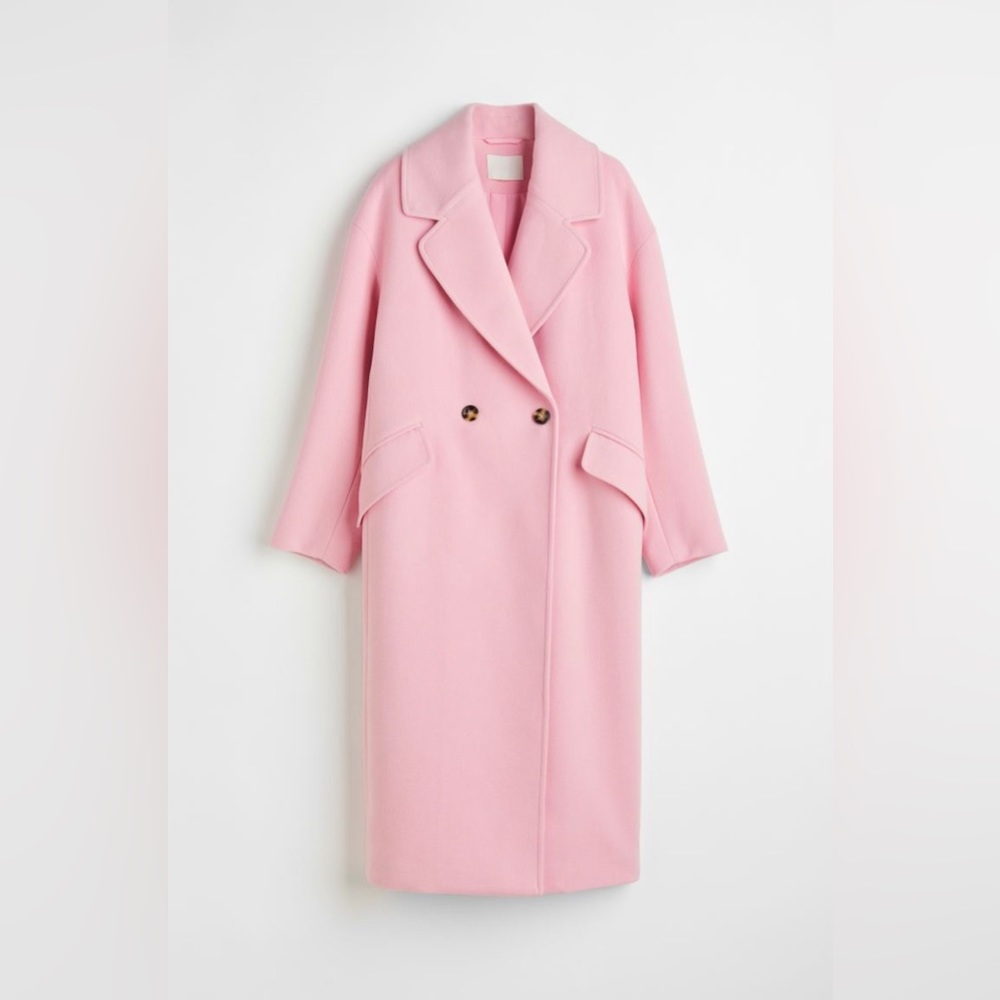 H & M pink oversized coat size small , 2022- 2023 and inter collection sold out